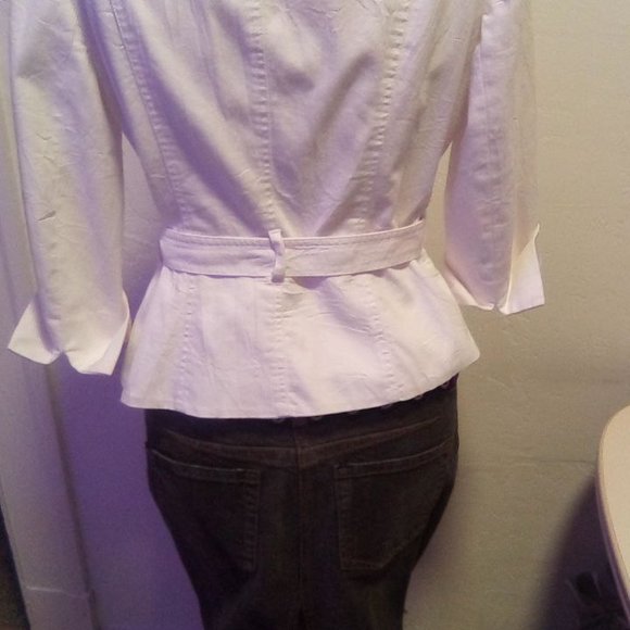 jacket - Picture 2 of 4